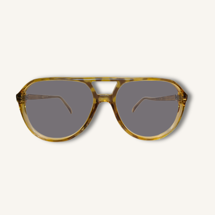 Gafas vintage El sol blanco del desierto - 015 gris plomo Gafas monturas vintage originales, modelo exclusivo El sol blanco del desierto. Sólo 1 unidad disponible. Añade autenticidad única a tu estilo.