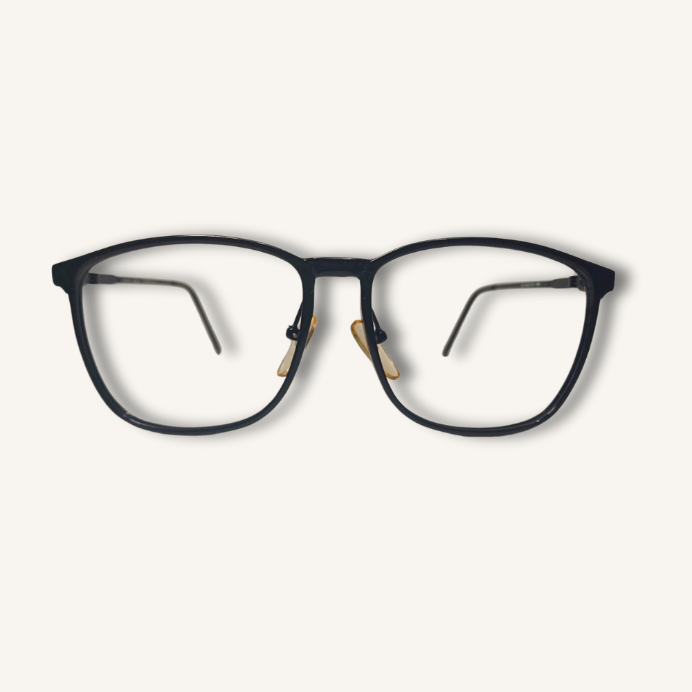 Gafas monturas vintage originales ROYAL INTERNATIONAL, modelo exclusivo Ocean´s eleven. Sólo 1 unidad disponible. Añade elegancia única a tu estilo.