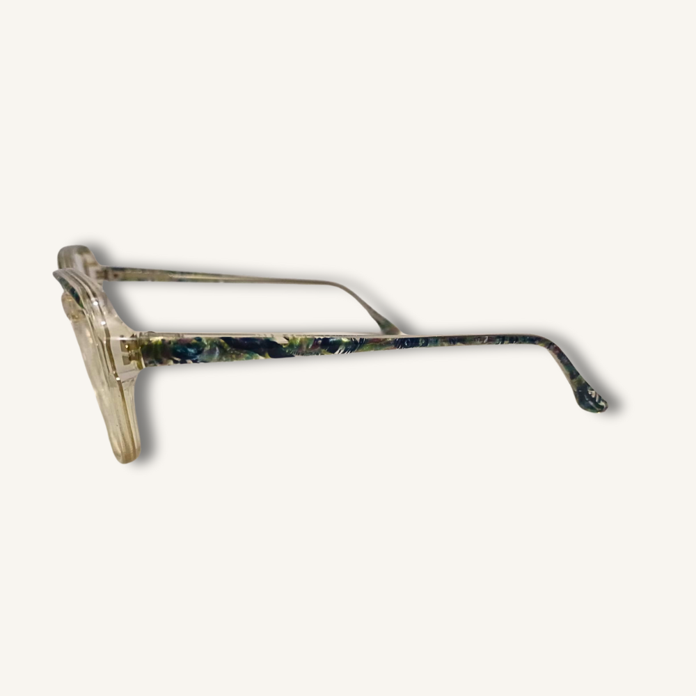 Gafas monturas vintage originales, modelo exclusivo Blue crush. Sólo 1 unidad disponible. Añade autenticidad y personalidad única a tu estilo.