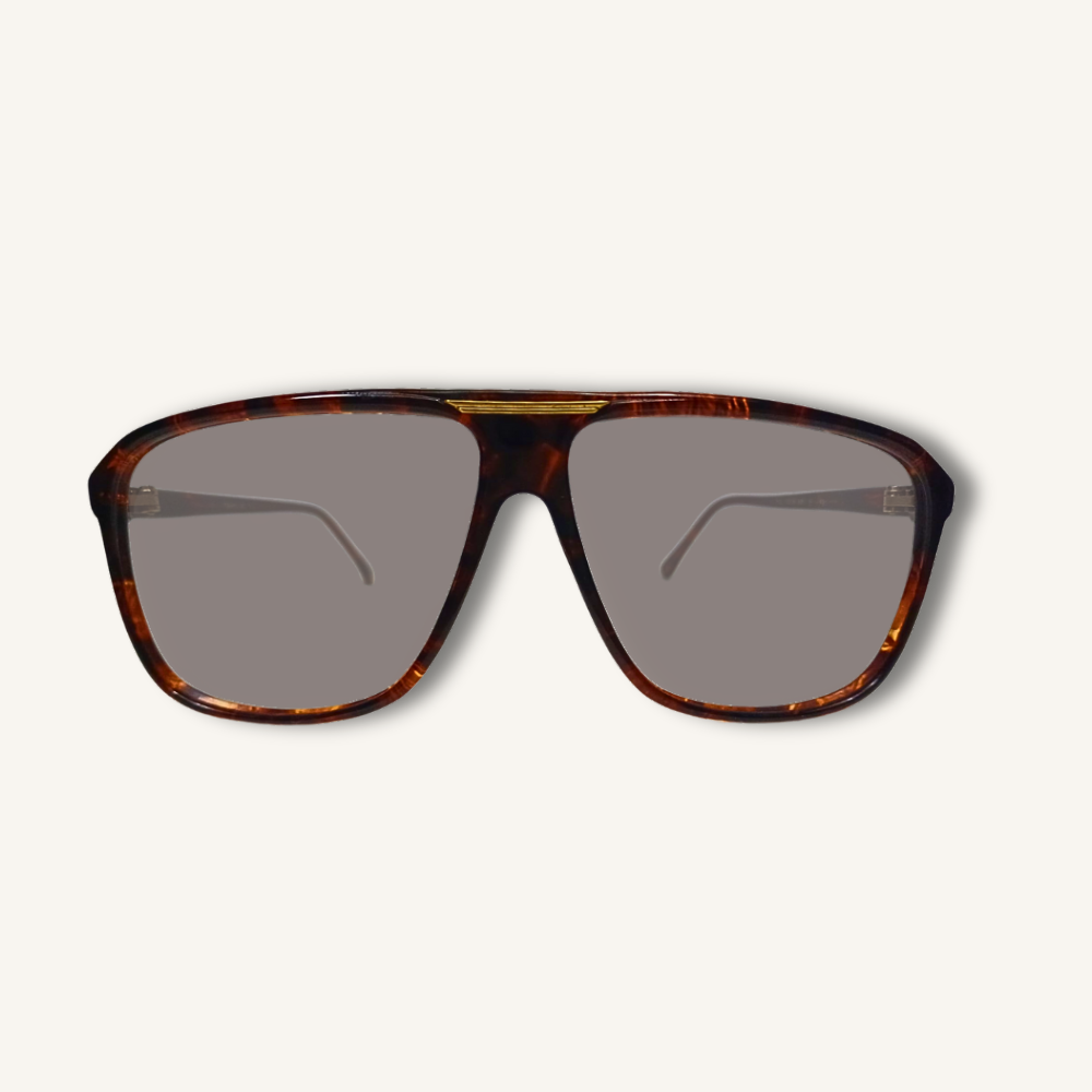 Gafas monturas retro vintage, modelo exclusivo El irlandés. Sólo 2 unidades disponibles. Añade distinción y autenticidad única a tu estilo.