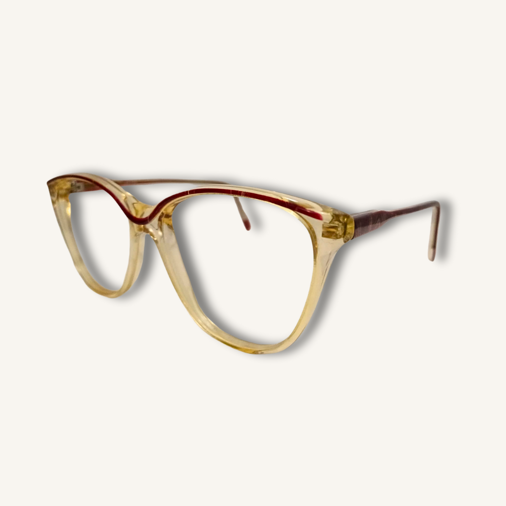 Gafas monturas vintage originales, modelo exclusivo La delgada línea roja. Sólo 1 unidad disponible. Añade elegancia y distinción única a tu estilo.