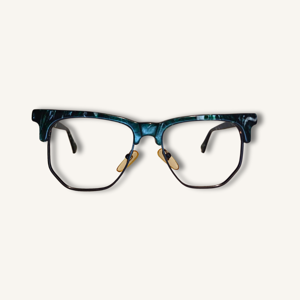 Gafas vintage Aquaman - 060 Gafas monturas vintage originales browline, modelo exclusivo Aquaman. Sólo 1 unidad disponible. Añade elegancia y distinción única a tu estilo.