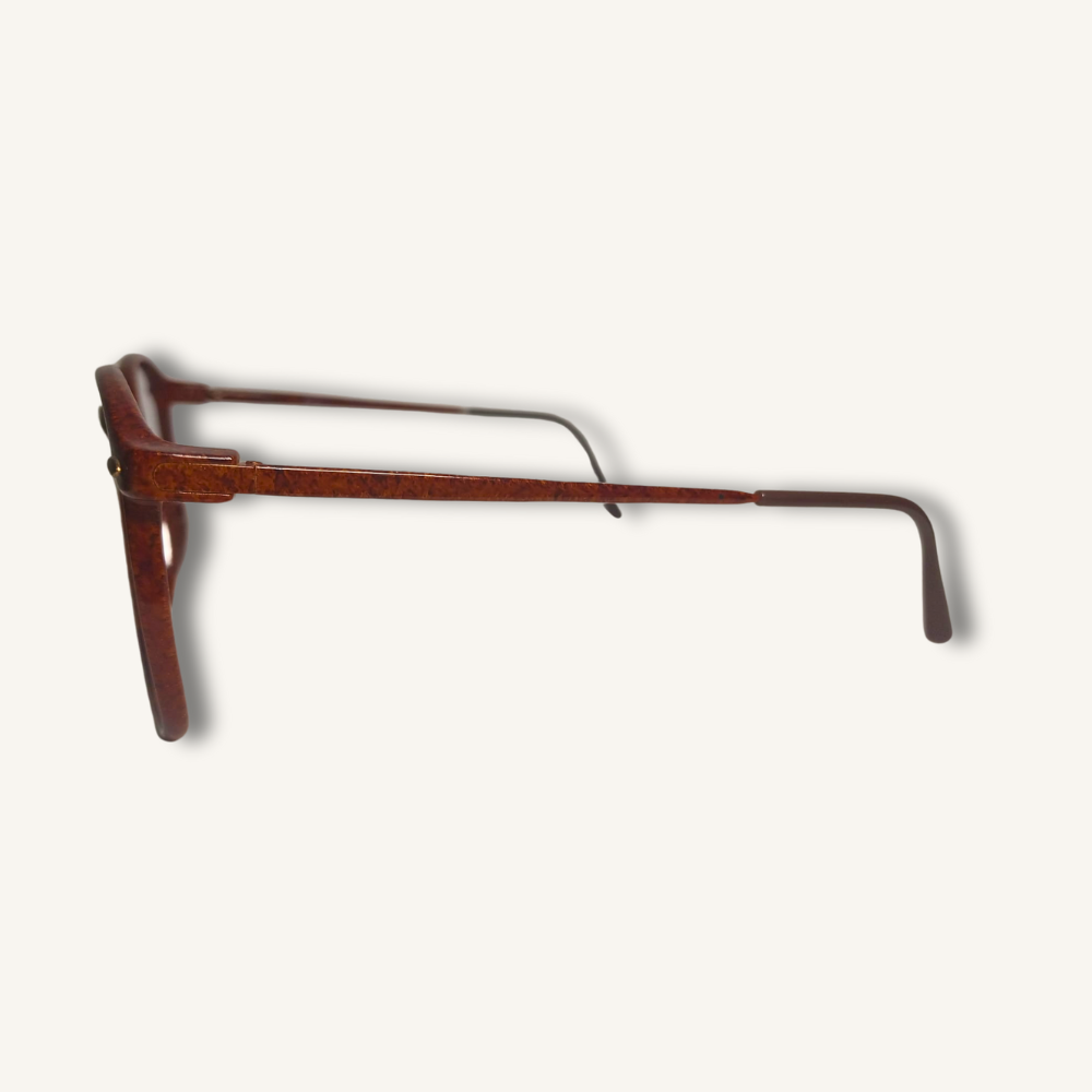 Gafas vintage Noviembre dulce - 086 Gafas monturas vintage originales, modelo exclusivo Noviembre dulce. Sólo 1 unidad disponible. Añade elegancia y distinción única a tu estilo.