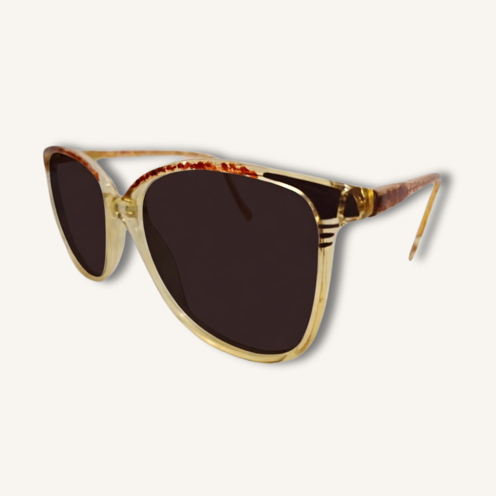 Gafas vintage La lengua de las mariposas - 252 cognag marrón Gafas monturas vintage originales, modelo exclusivo La lengua de las mariposas. Sólo 1 unidad disponible. Añade autenticidad única a tu estilo.